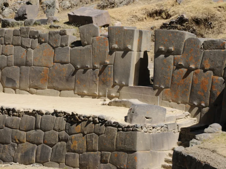 Informações gerais sobre o Complexo Arqueológico de Ollantaytambo