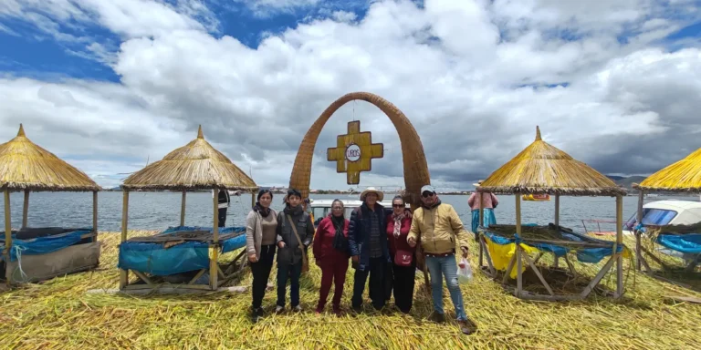 Uros Taquile y Amantani 2 días/ 1 noche
