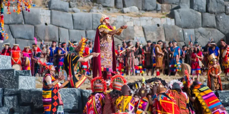 Inti Raymi, La Fiesta del Sol en Cusco – Guía Completa para Viajeros