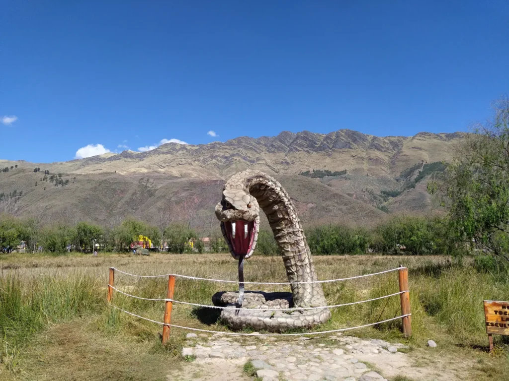 Huasao Wetland, Cusco: Nature, Sculptures, and Magical Sunsets | Guide