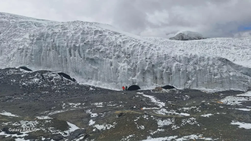 Suyuparina vs Quelccaya: ¿qué glaciar visitar en la Cordillera Vilcanota?