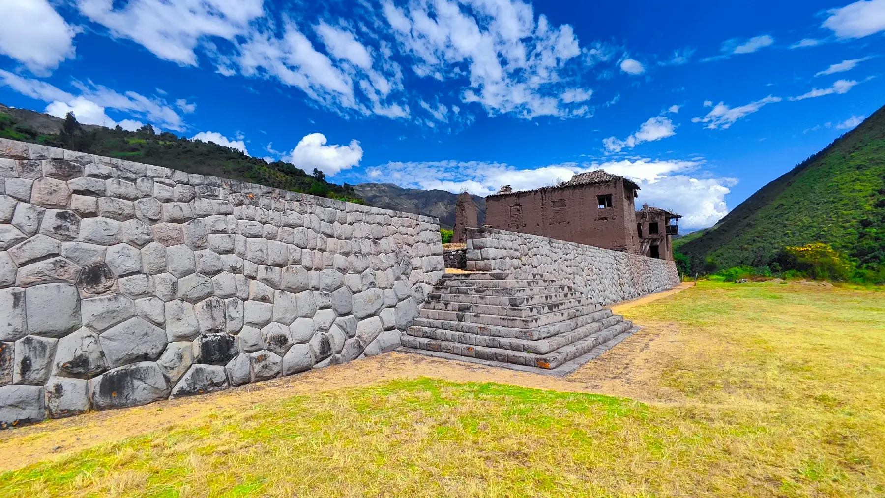 Tarawasi Cusco: The Inca Complex that Holds Secrets in the Limatambo Valley