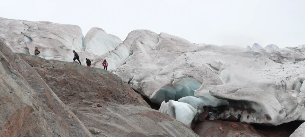 Glaciares del Ausangate: Guía Completa para Visitar Este Paisaje de Hielo en Cusco