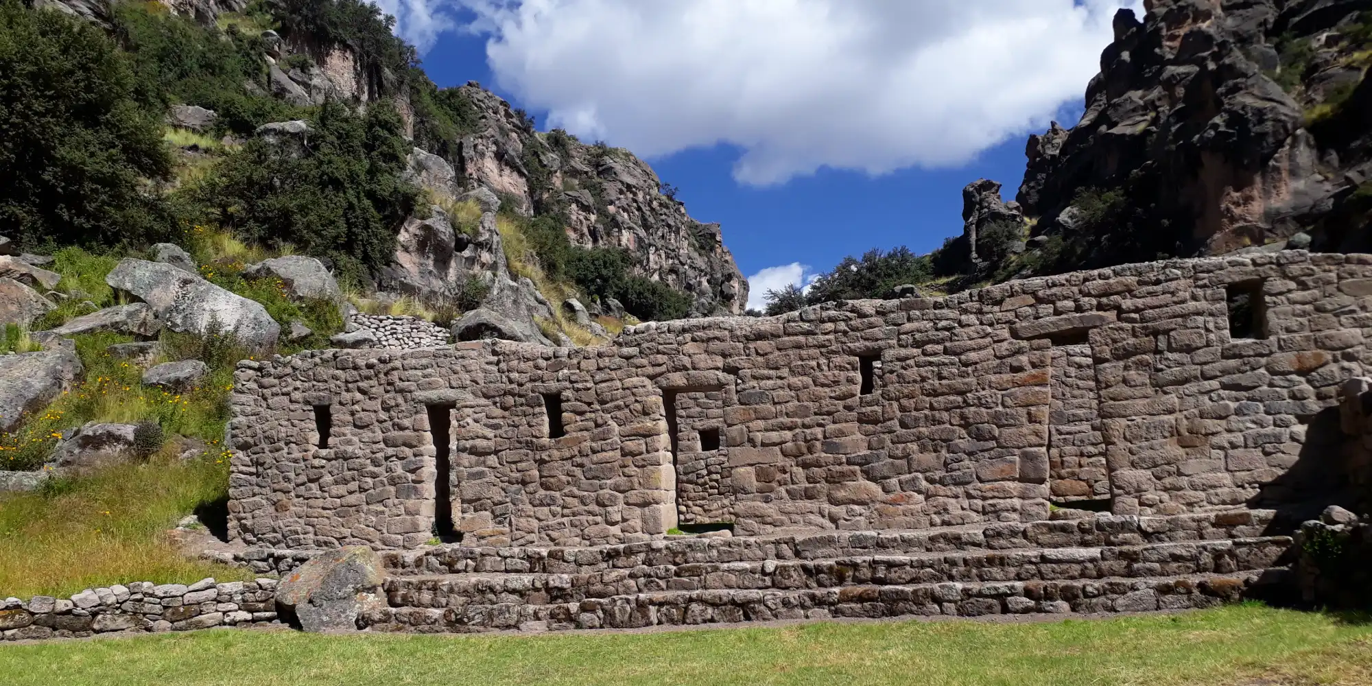 Cómo llegar a Taqrachullo desde Cusco: rutas, transporte y consejos para tu visita
