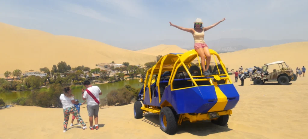 Qué hacer en Huacachina: las mejores experiencias en el oasis del desierto peruano