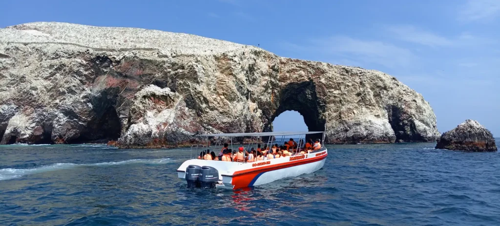 Itinerario de 1 día: cómo visitar Paracas y Huacachina desde Lima